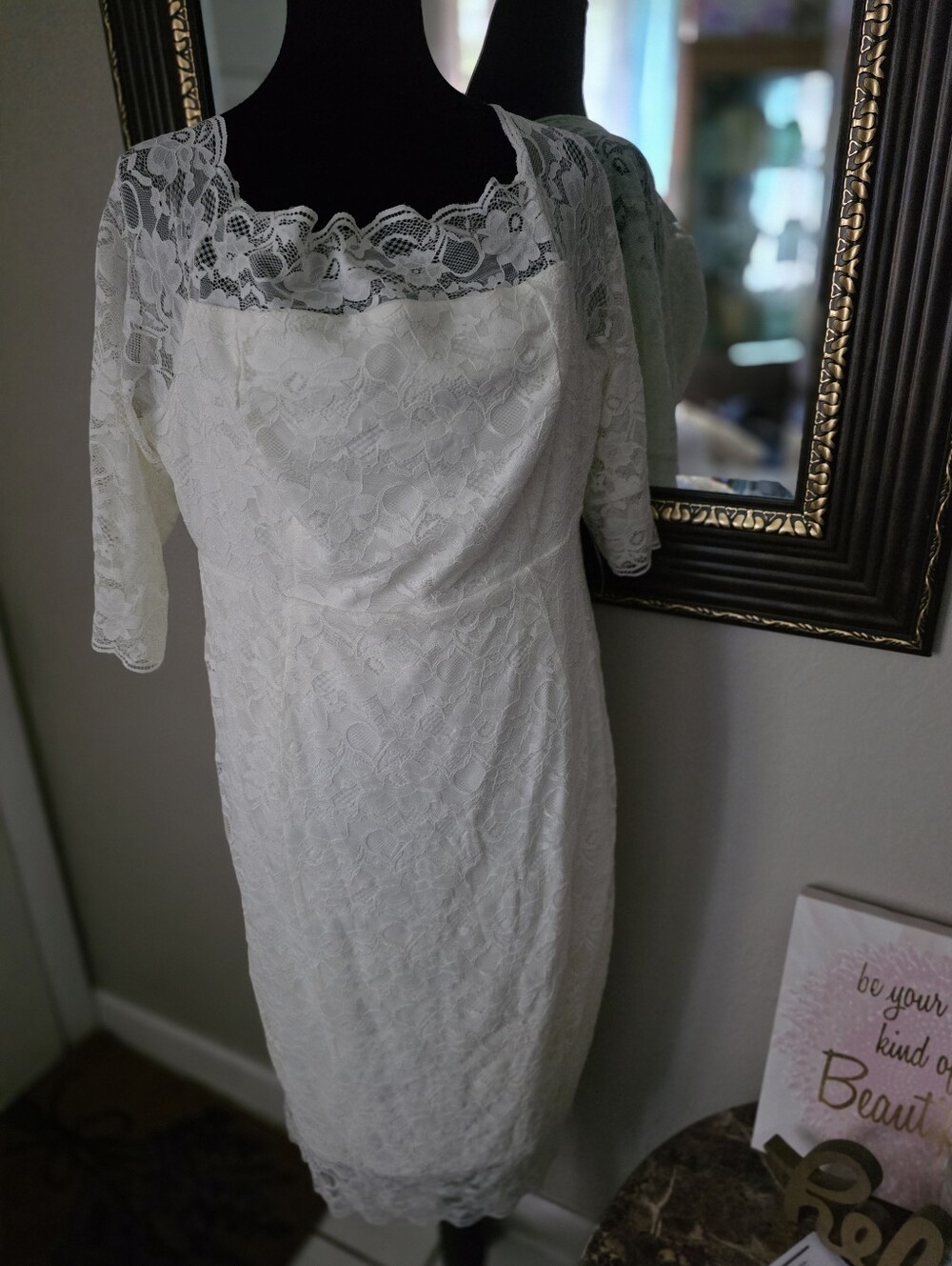 Elegant White Lace Sheath Dress Specual Occasion Dress